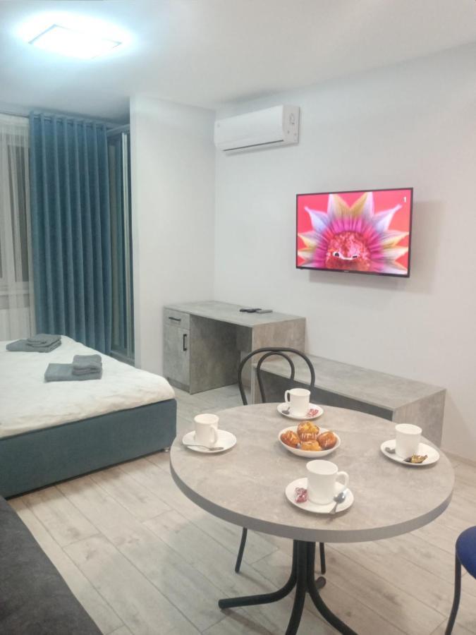 Apartament Yescity! Uzhhorod Exterior foto