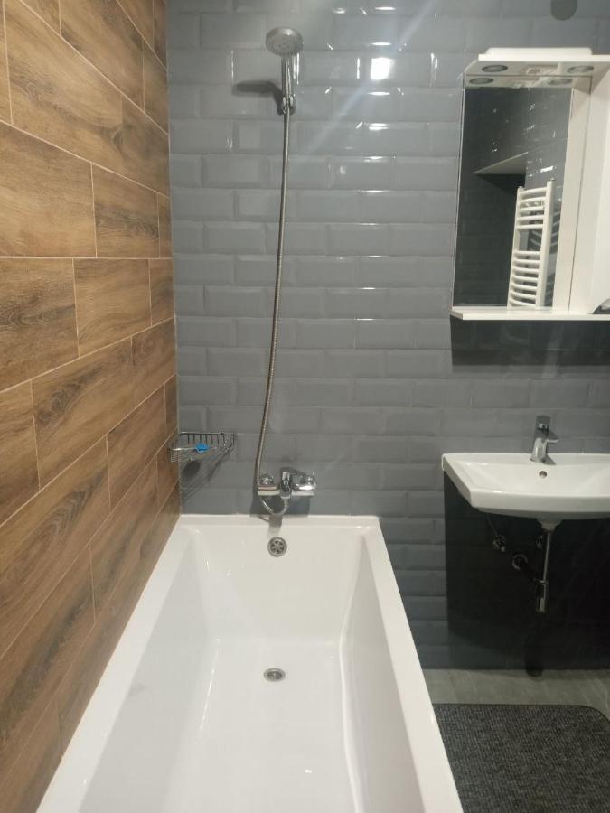 Apartament Yescity! Uzhhorod Exterior foto